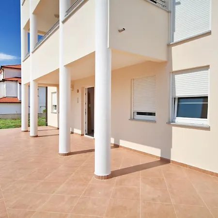 Loren - Mali - Second Floor