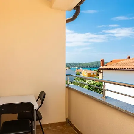 Loren - Mali - Second Floor *