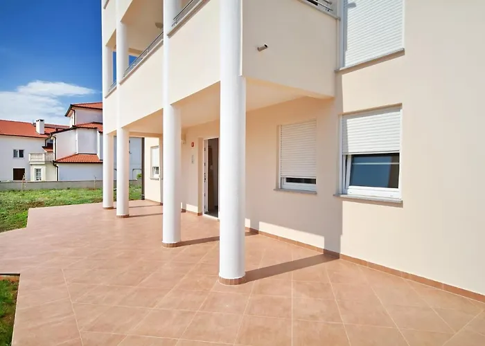 Loren - Mali - Second Floor